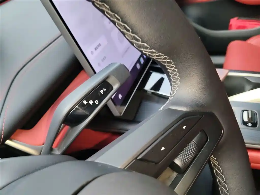 Xiaomi Auto Xiaomi SU7 2024 AWD Extended Range Advanced Smart Driving Max Edition фото 7