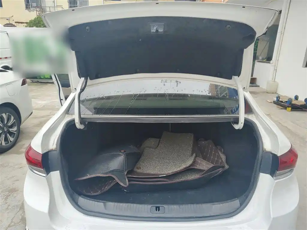 Buick Excelle 2018 15T Dual Clutch Elite (China V) фото 19