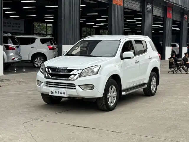 ISUZU MU X SHEPHERD RANGER