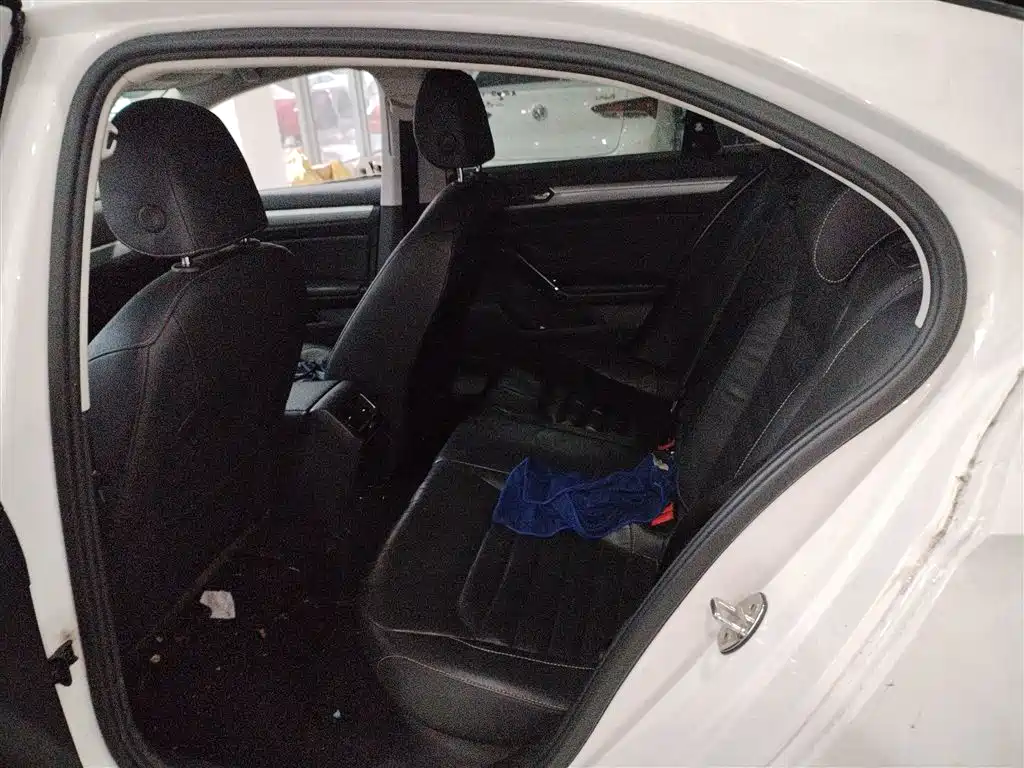 Volkswagen Lamando 2018 280TSI DSG Comfort Edition фото 17