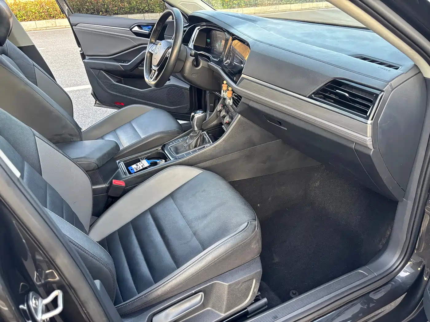 Volkswagen Sagitar 2021 280TSI DSG Comfort Smart Connect Edition фото 10
