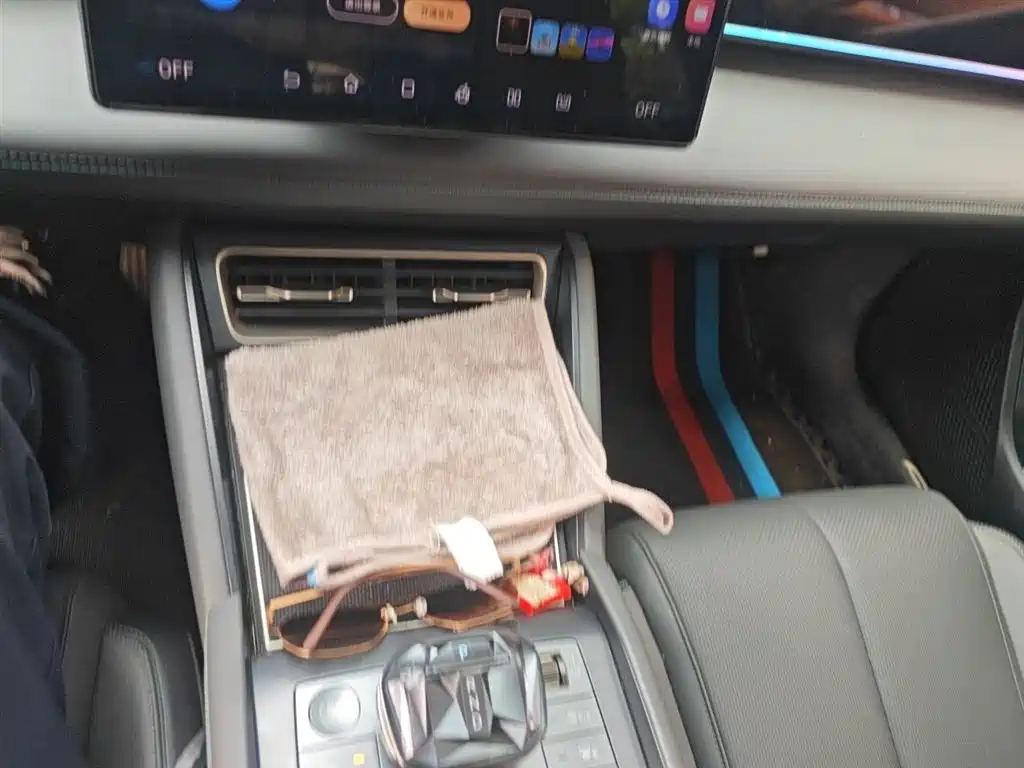 BYD Qin L 2024 DM-i 120KM Leading фото 12