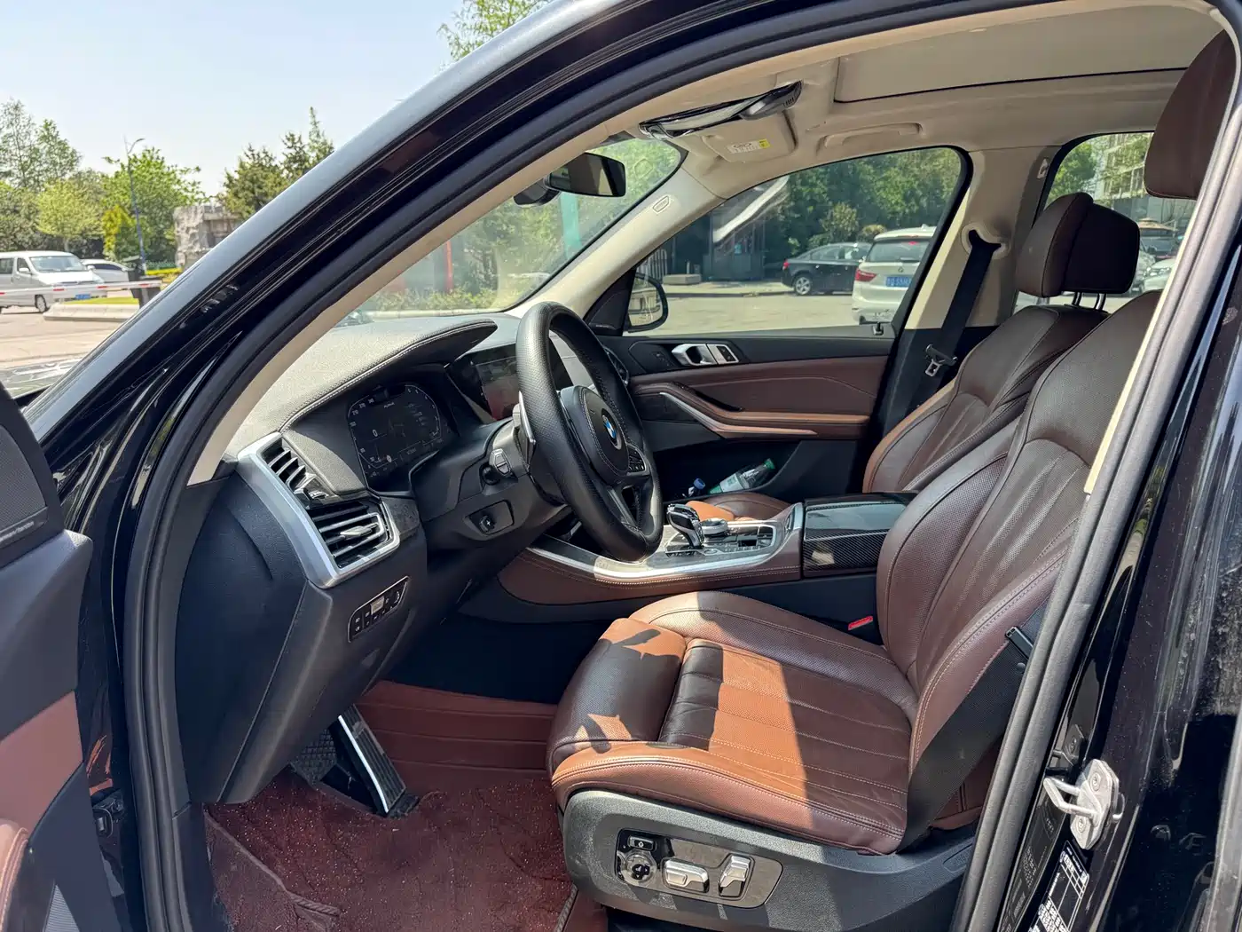 BMW X5 (Import) 2020 xDrive40i Premium M Sport Package фото 9