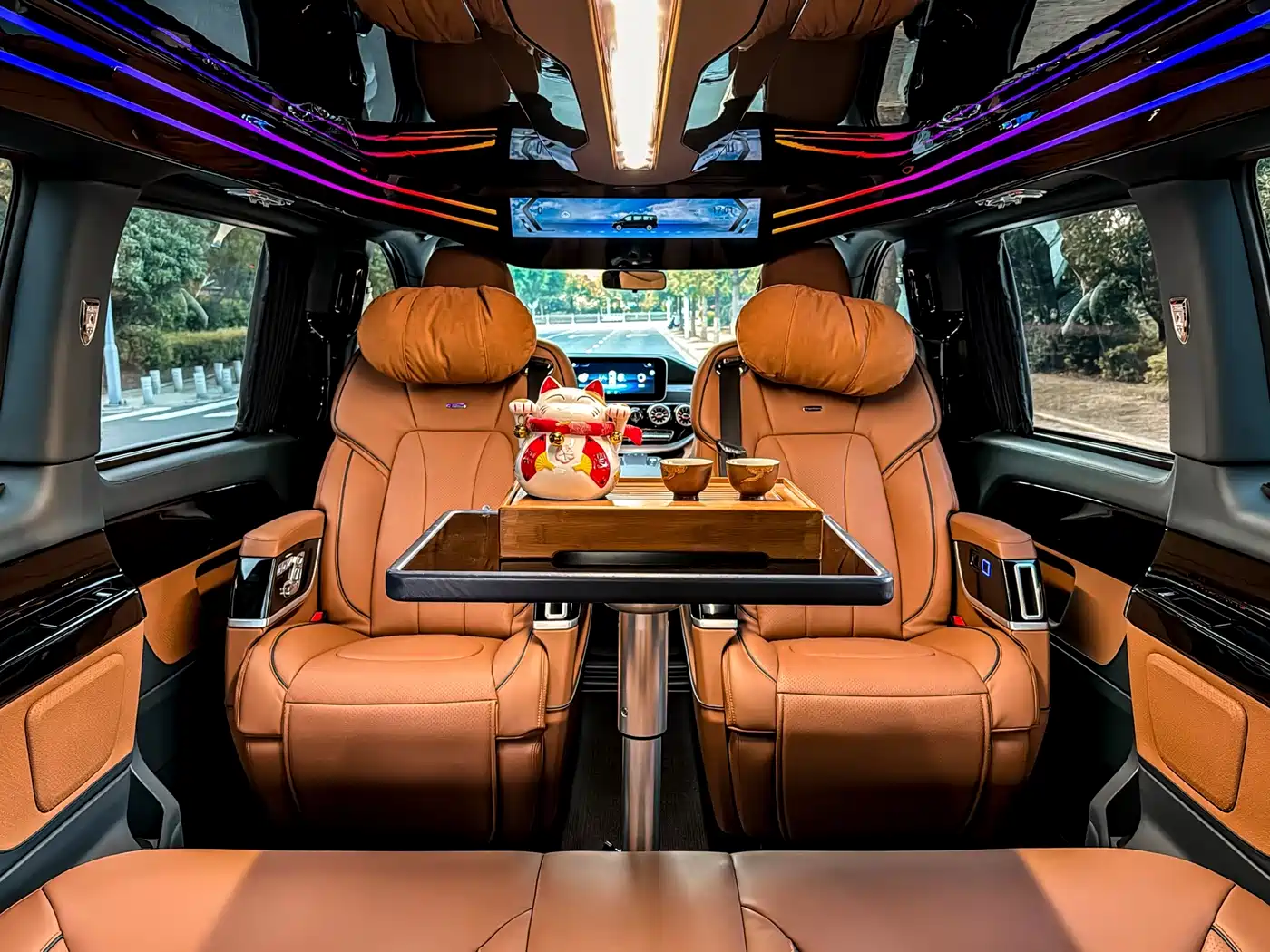 Mercedes-Benz Vito 2023 2.0T Business 7-Seater фото 41