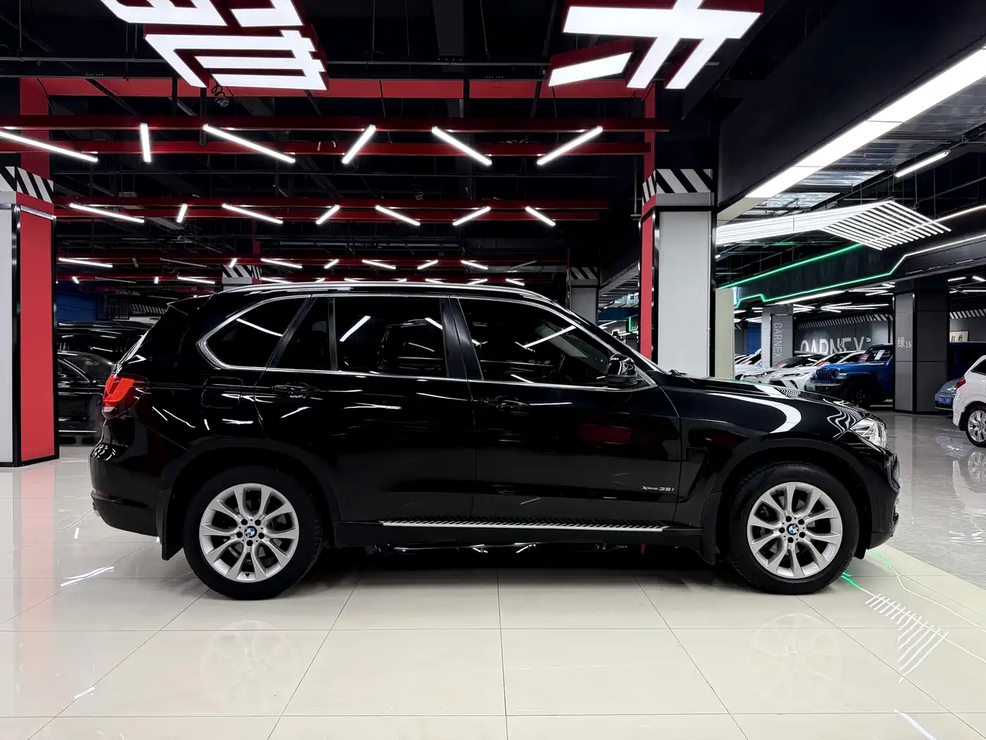 BMW X5 (Import) 2015 Model xDrive35i China Limited Edition фото 4