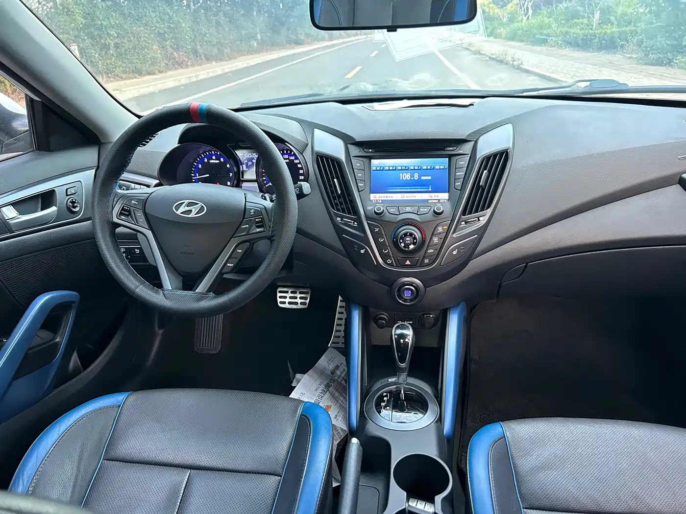 Hyundai Veloster 2012 2012 1.6T Automatic Flagship