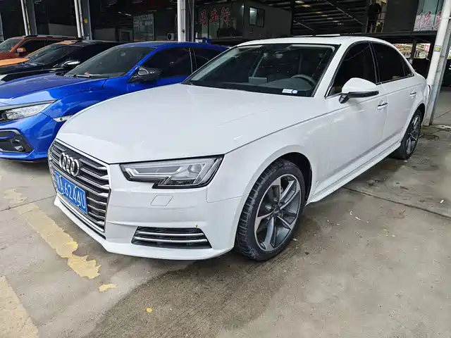 AUDI A4L
