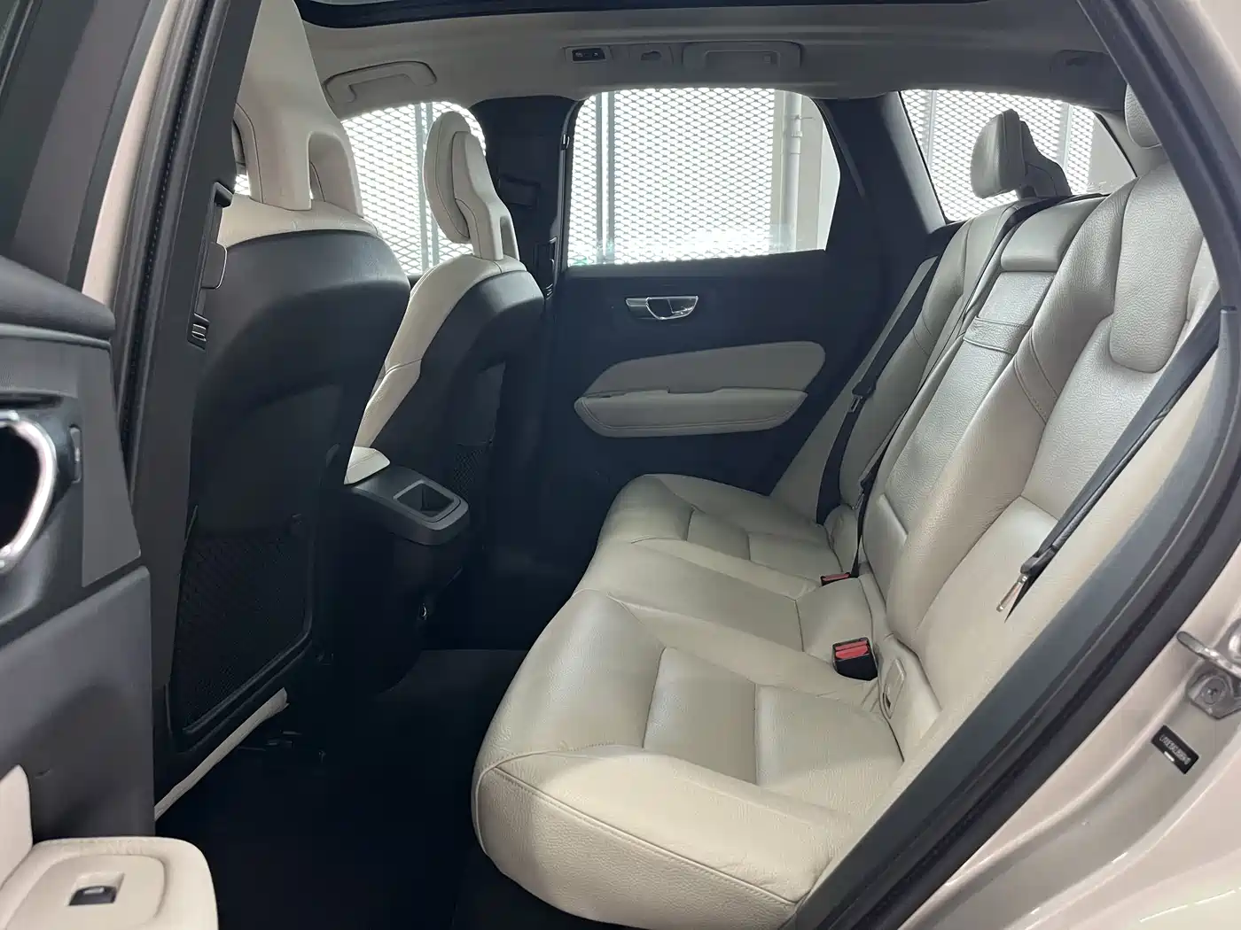 Фото 9 - Volvo XC60