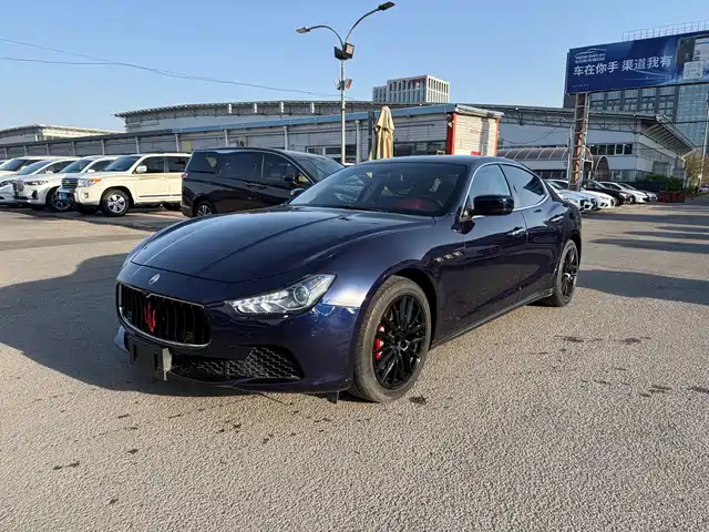 MASERATI GHIBLI