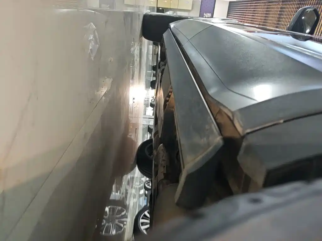 Фото 22 - Volkswagen Teramont