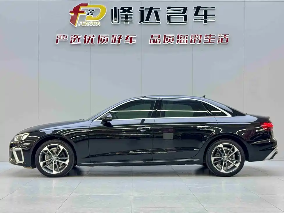 Audi A4L 2020 40 TFSI Fashion Dynamic Edition фото 4