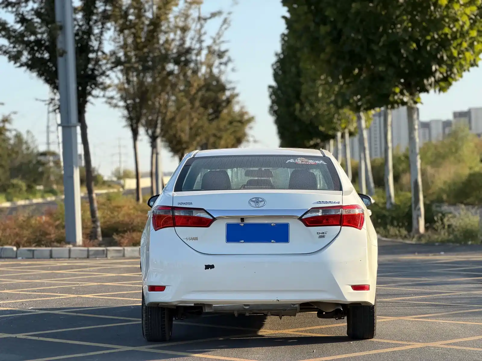 Photo 8 - Toyota Corolla