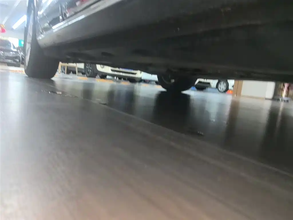 Volkswagen Passat 2017 330TSI DSG Prestige фото 21