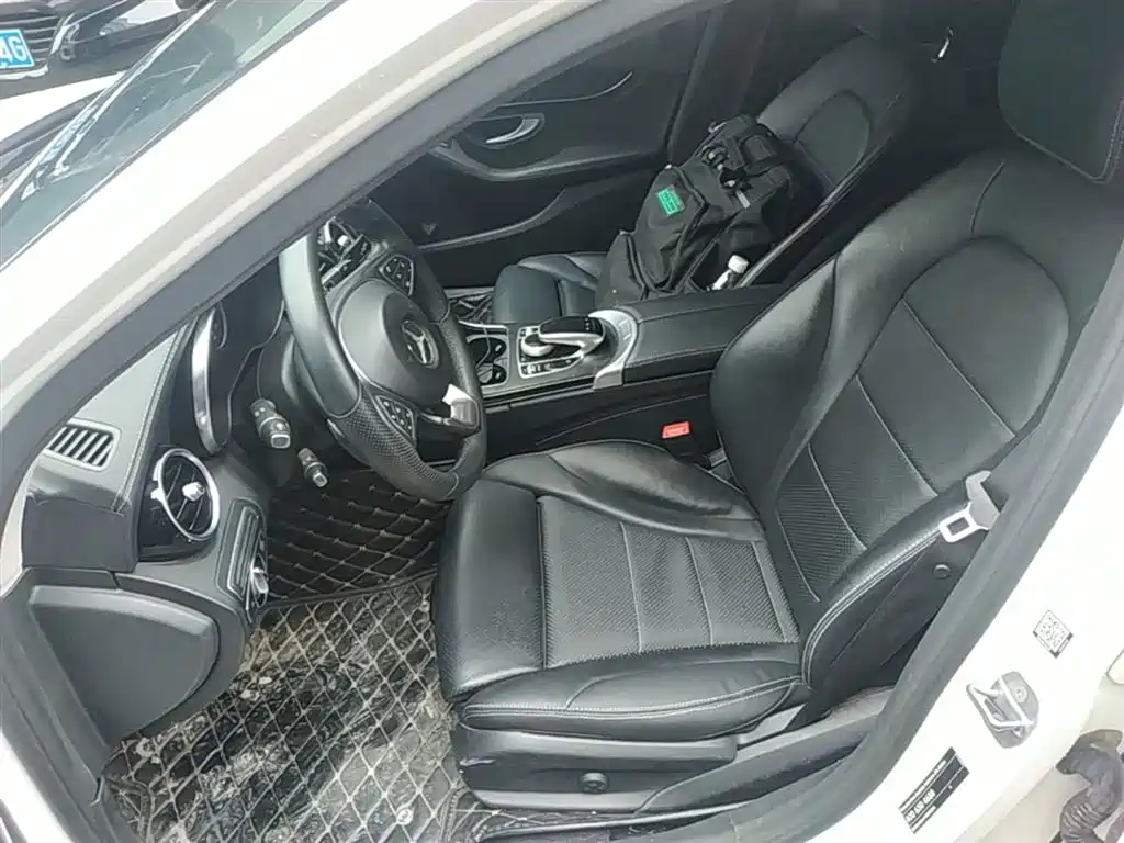 Mercedes-Benz C-Class 2017 C 180 L Sport фото 15