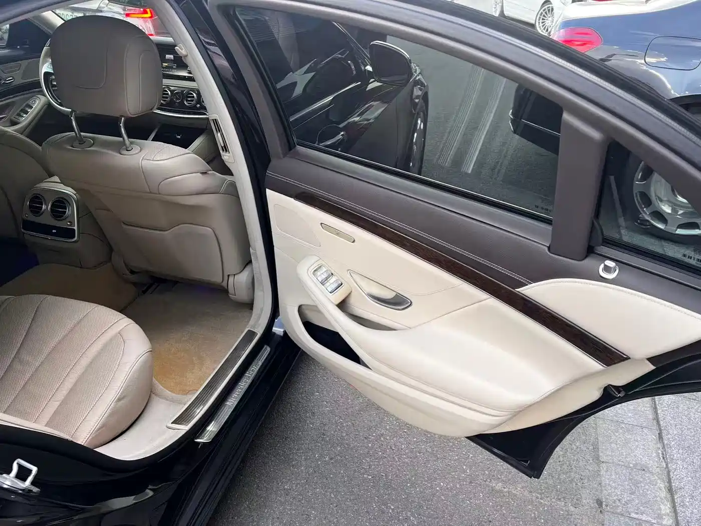 Mercedes-Benz S-Class 2014 S 320 L Business фото 7