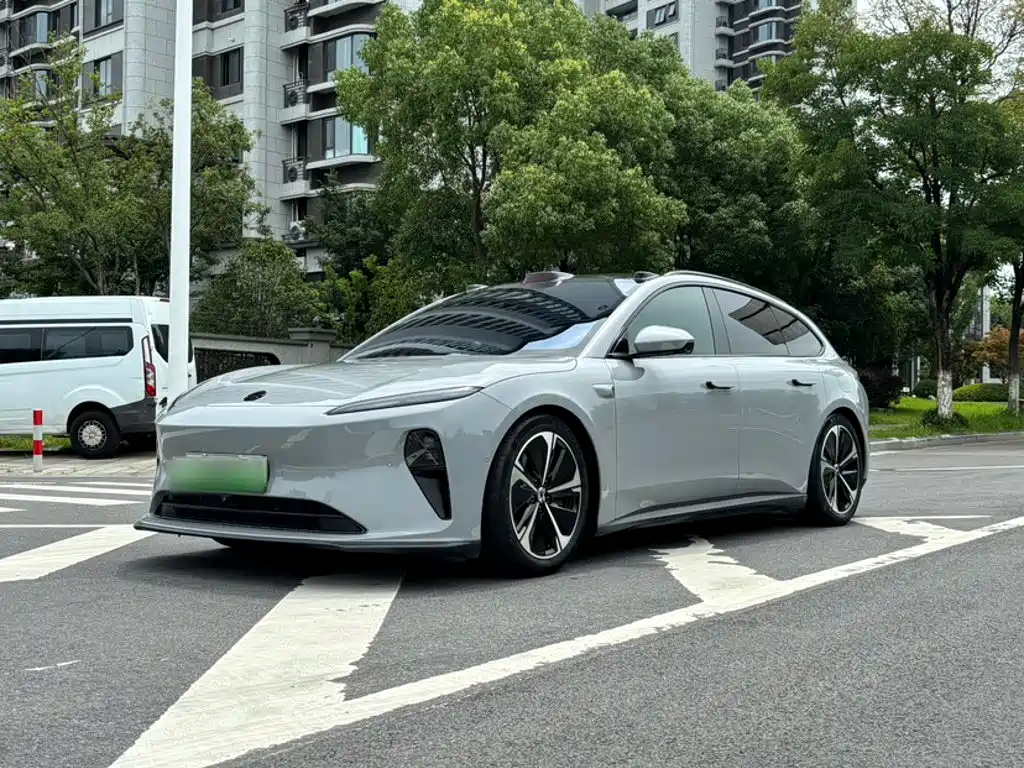 NIO ET5T 2023