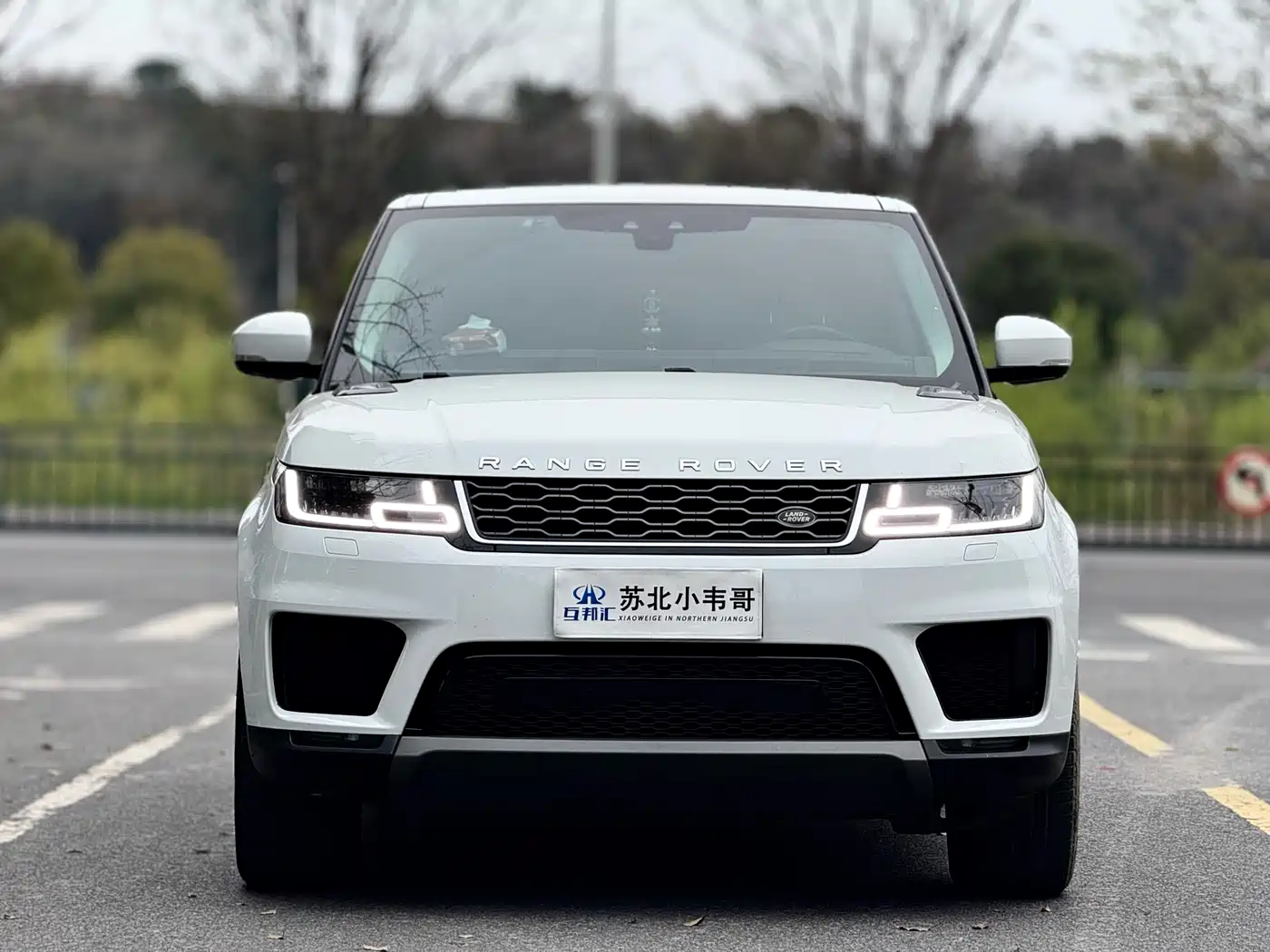 Land Rover Range Rover Sport 2021 3.0 L6 SE фото 2