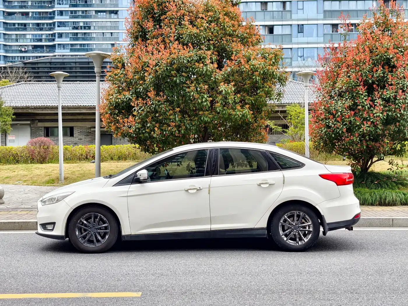 Фото 4 - Ford Focus