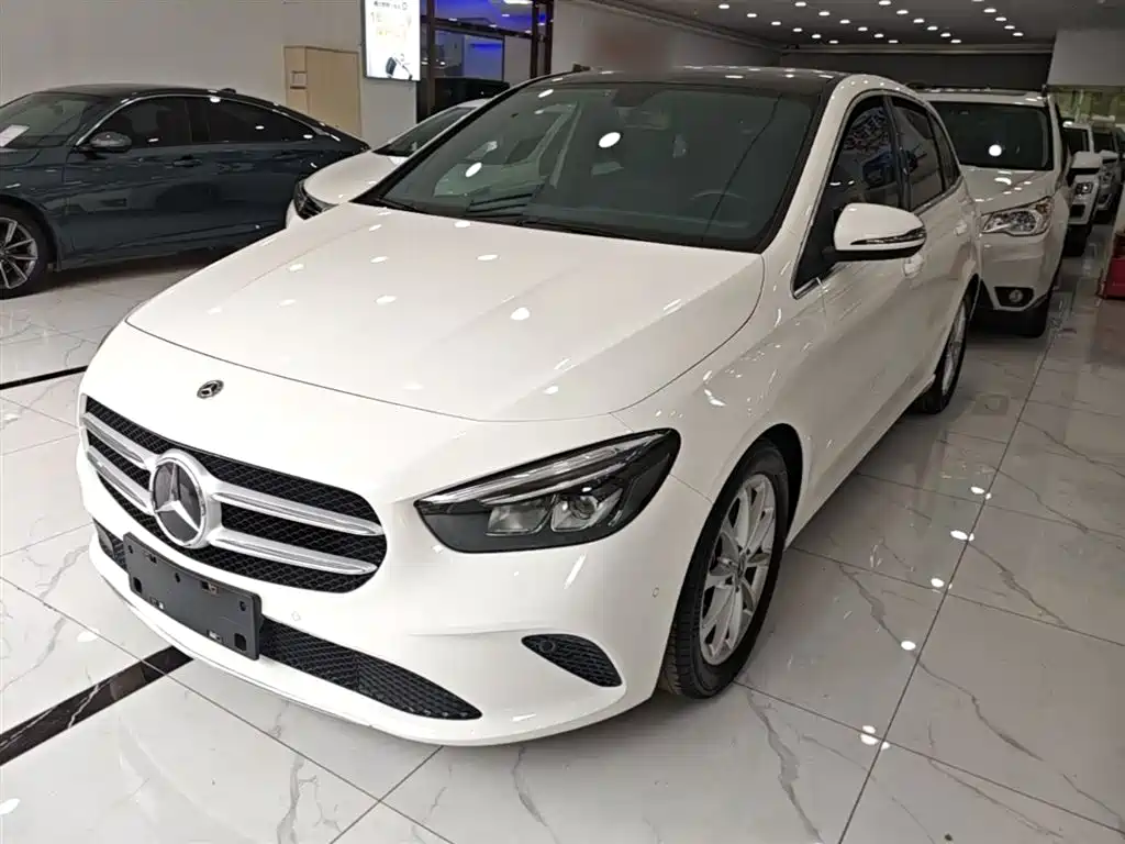 Mercedes-Benz B-Class 2020 B 200 Fashion Edition фото 2
