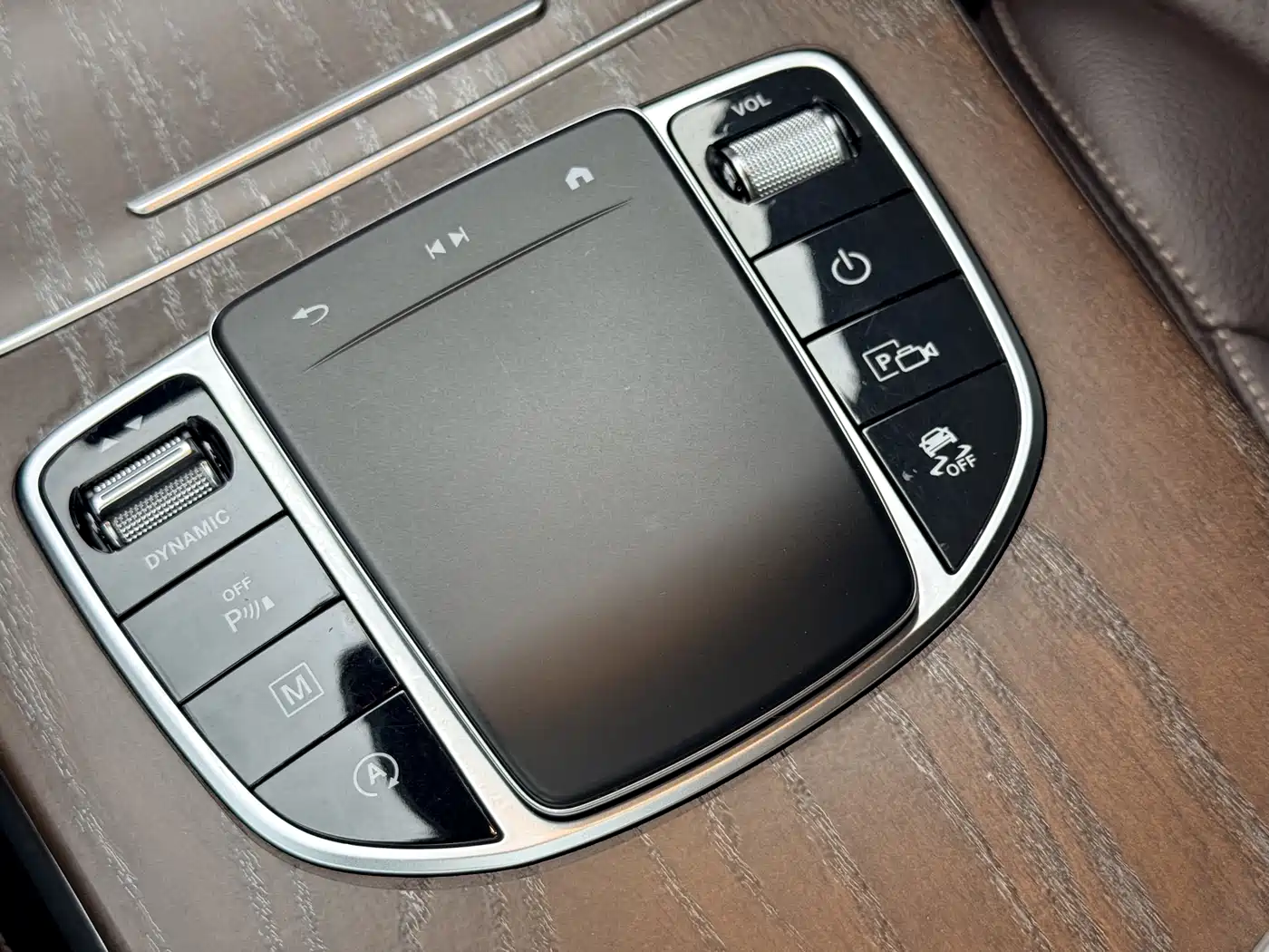Mercedes-Benz GLC 2020 Facelift GLC 300 L 4MATIC Dynamic фото 15