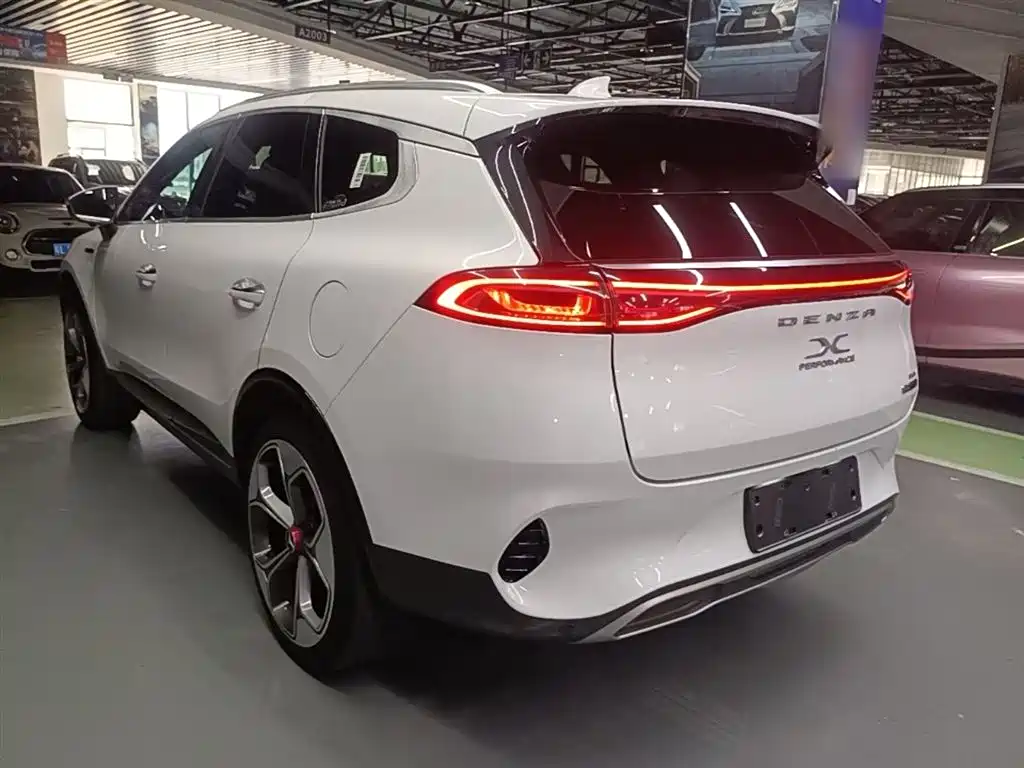 Denza X 2020 Model PHEV Flagship Edition фото 5