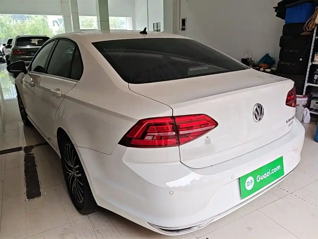 Volkswagen Lamando 2019 280TSI DSG Luxury Edition China VI фото 5