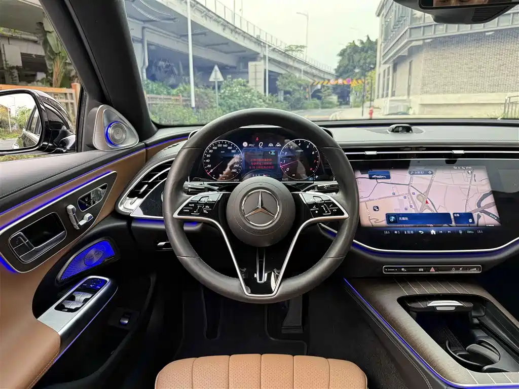 Mercedes-Benz E-Class 2024 Model E 300 L Luxury фото 9