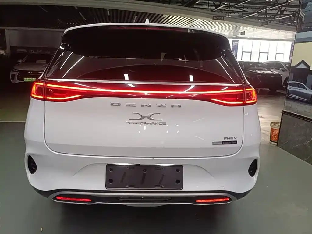 Denza X 2020 Model PHEV Flagship Edition фото 6
