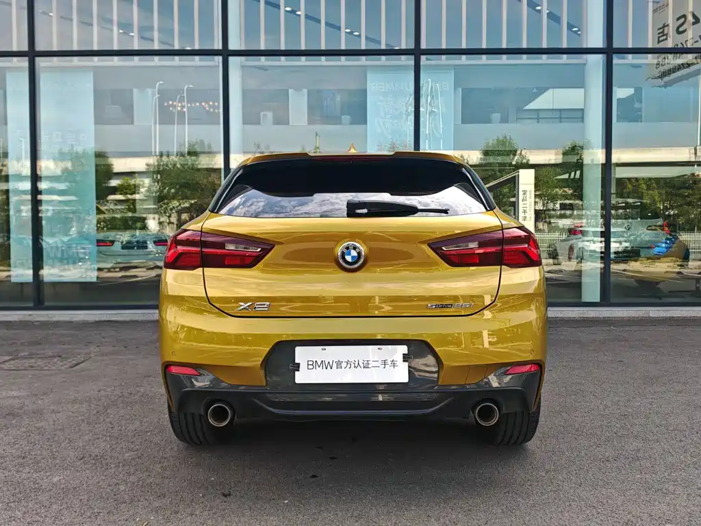 Фото 15 - BMW X2