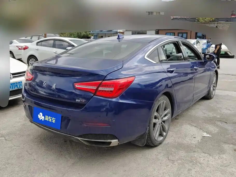 Hongqi H5 2018 2018 30TD Smart Connected Royal Edition
