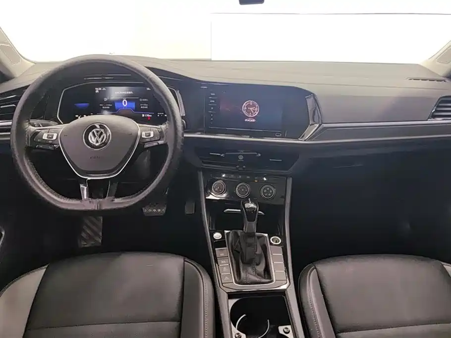 Volkswagen Sagitar 2022 280TSI DSG Soaring Edition фото 12