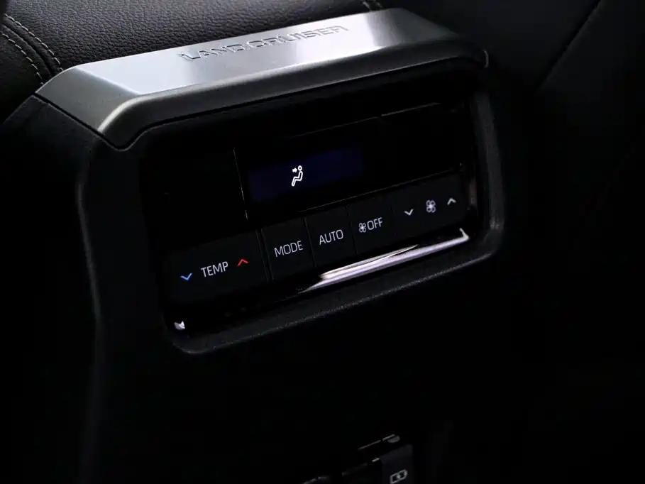 Toyota Prado 2025 2024 2.4T All-Terrain TX Edition 5-Seater