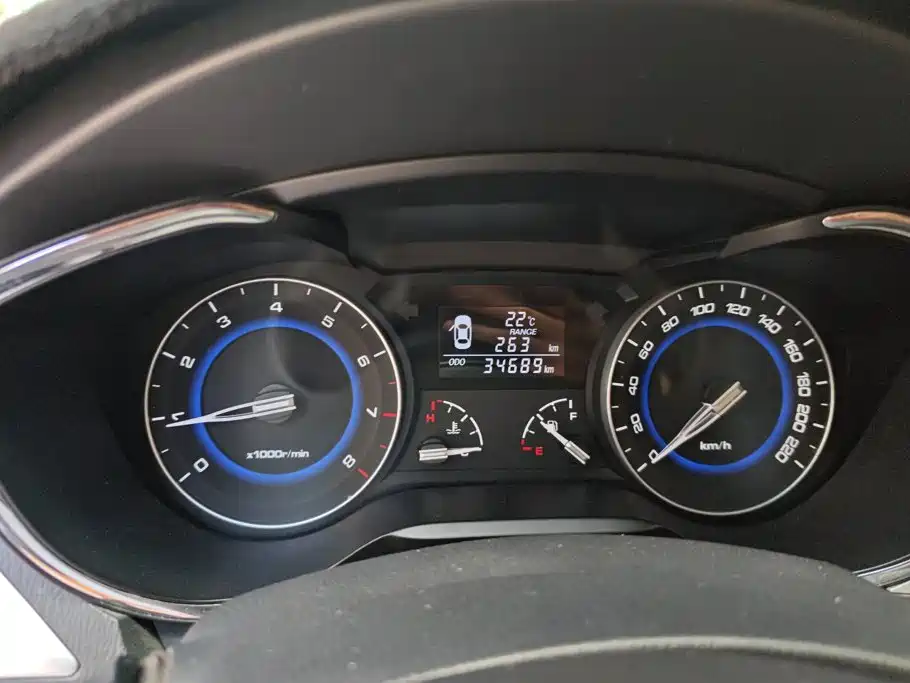 Changan Yuexiang V7 2017 2016 1.6L Manual Le Dong (China IV)
