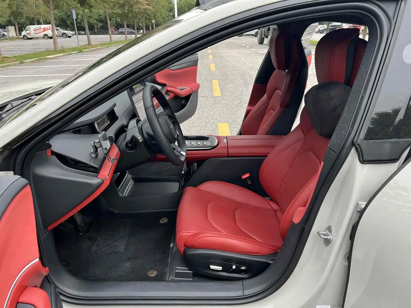 Xiaomi Auto Xiaomi SU7 2024 RWD Ultra Long Range Advanced Smart Driving Pro Edition фото 4