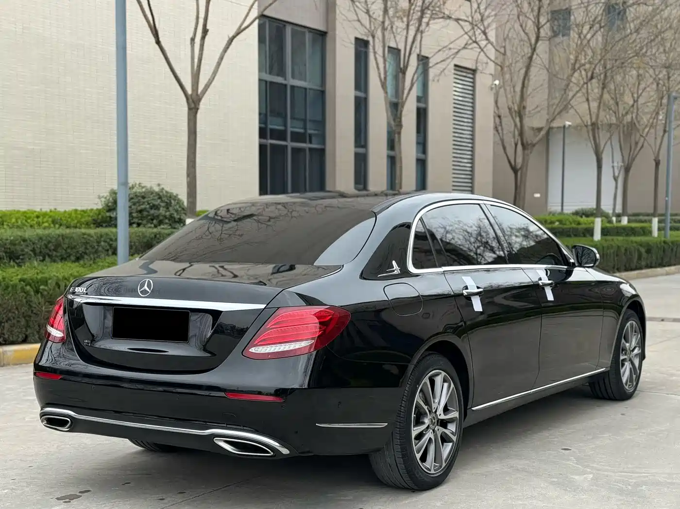 Mercedes-Benz E-Class 2019 E 260 L фото 16