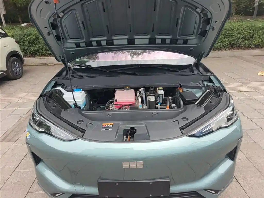 Geely Galaxy Galaxy E5 2024 530km Voyage Edition фото 20
