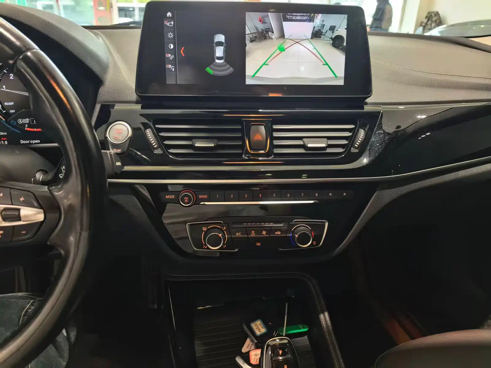 Фото 8 - BMW 1 Series