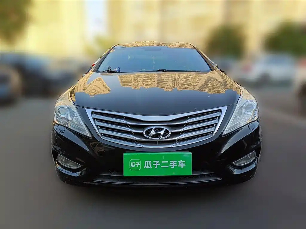 Hyundai Azera 2011 2.4L Flagship фото 2
