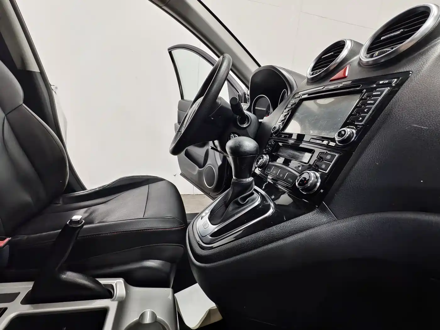 Haval H6 2016 Upgrade Edition 1.5T Automatic 2WD Elite Type фото 15