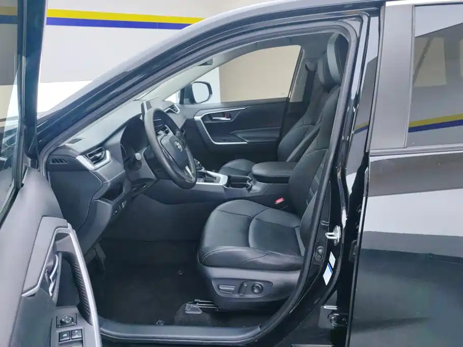 Toyota Wildlander, миниатюра 9