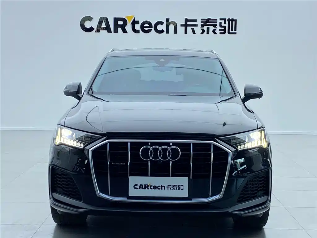 Audi Q7 2023 55 TFSI quattro S line Sport фото 2
