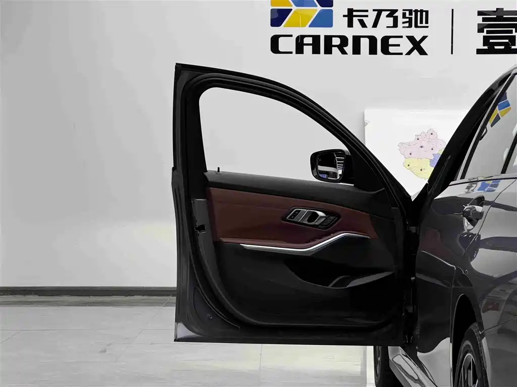 BMW i3 2025 eDrive 40 L Shadow Night Package фото 5