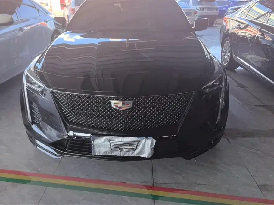 CADILLAC CT6