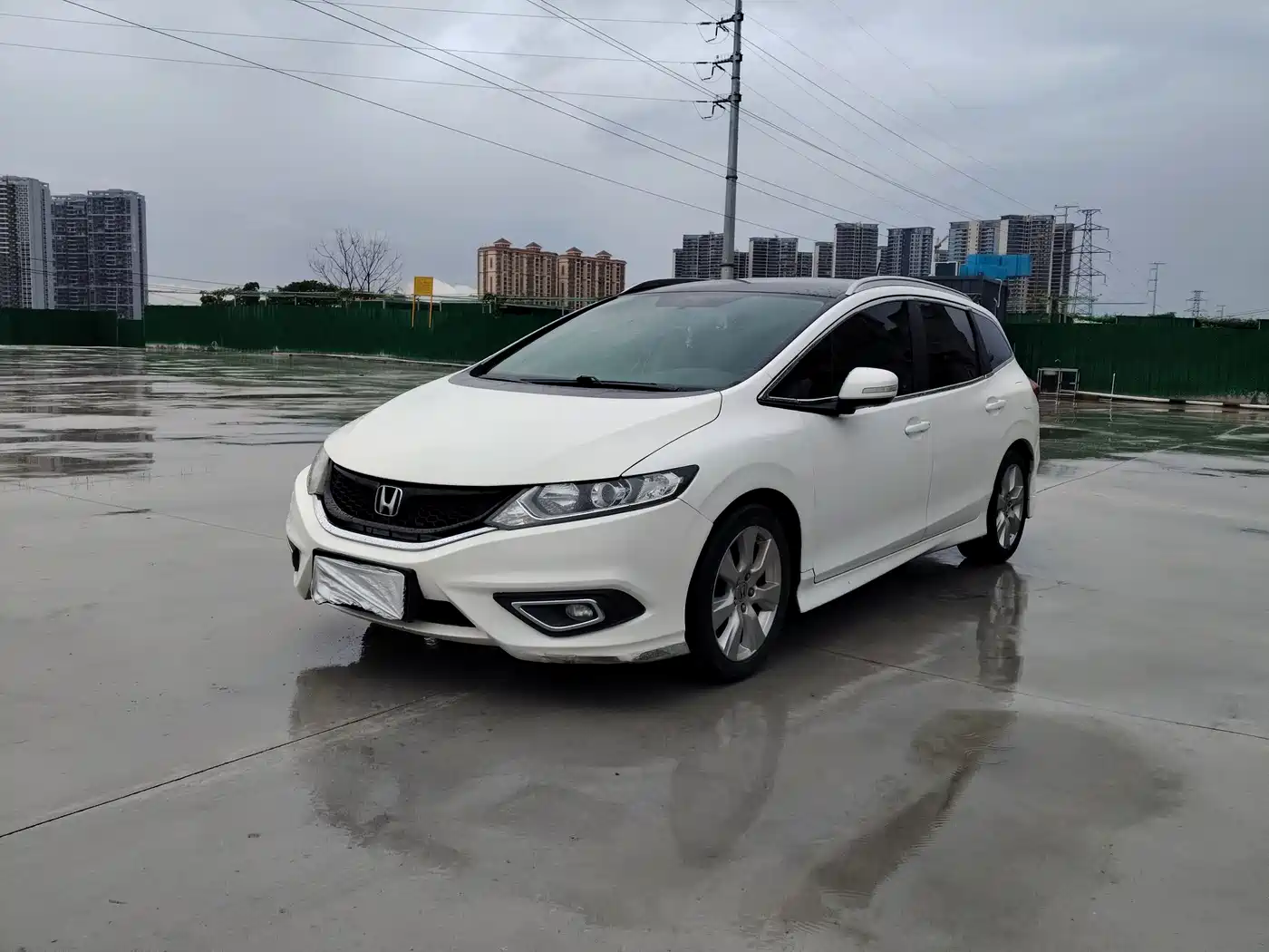 Honda Jade 2014 2013 1.8L Automatic Comfort Edition 5-seater