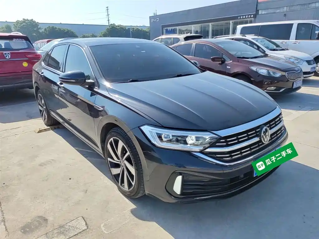Volkswagen Sagitar 2023 300TSI DSG Excellence Edition фото 4