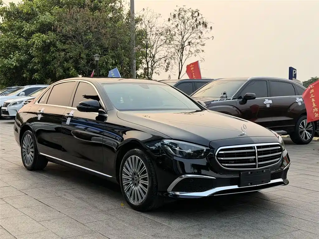  E CLASS