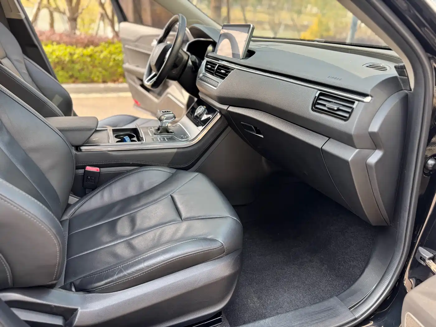 Hongqi H5 2020 1.5T DCT Qi Rhythm Edition фото 8