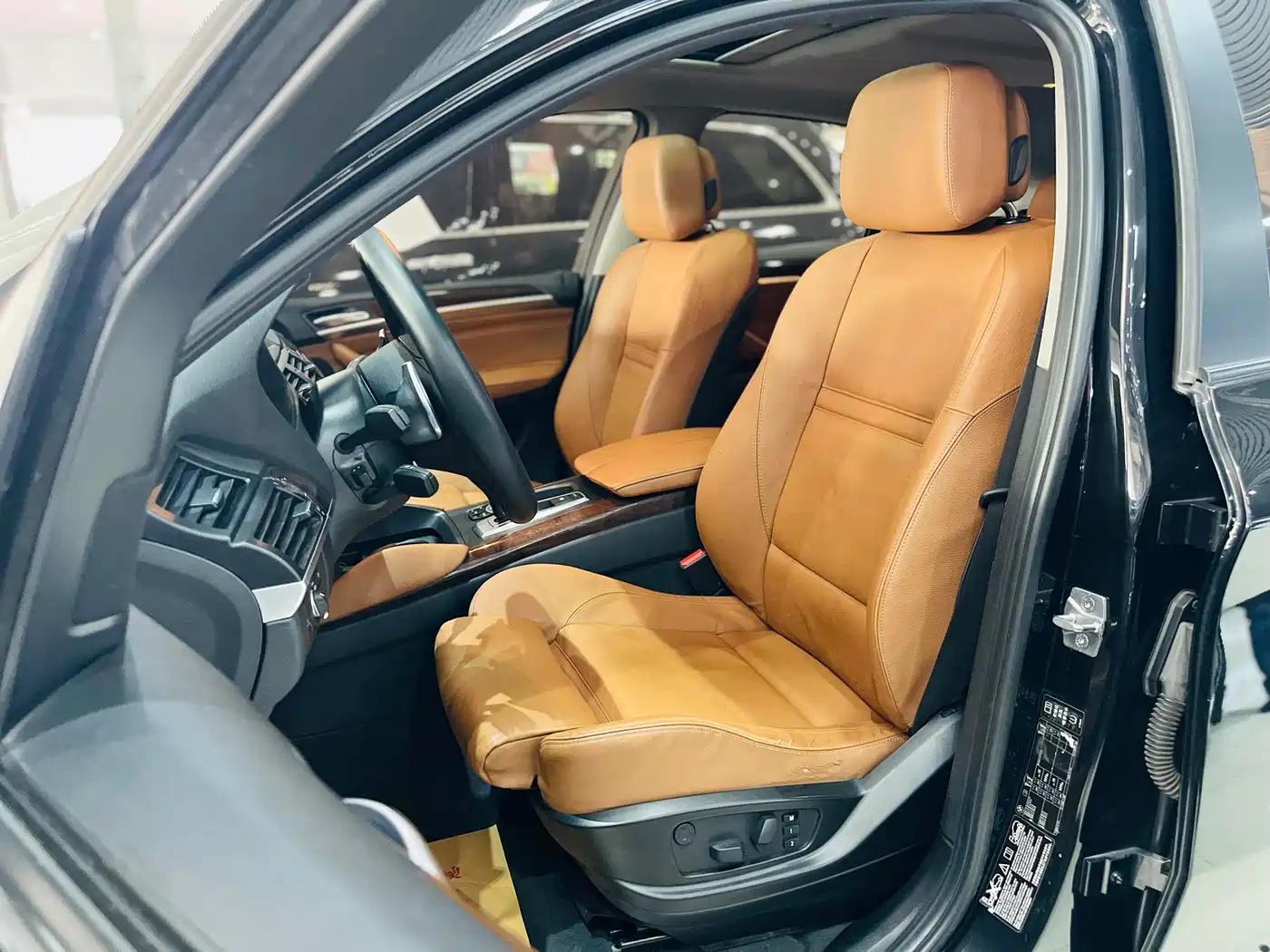 BMW X6 2012 xDrive35i фото 8