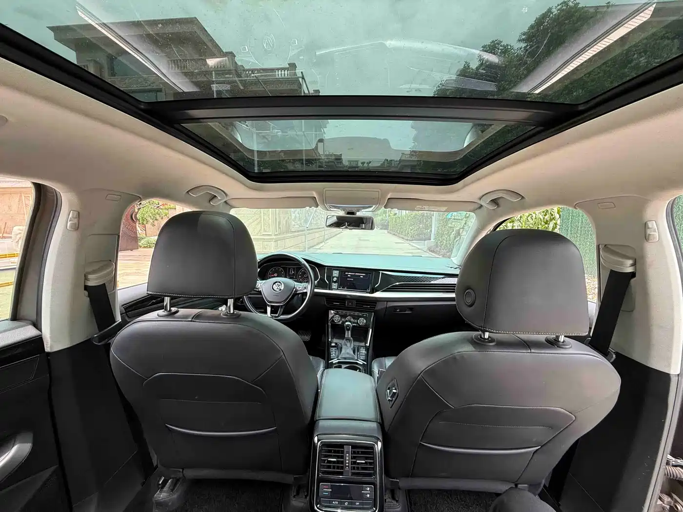 Volkswagen Passat 2019 330TSI Elite Version China VI фото 5