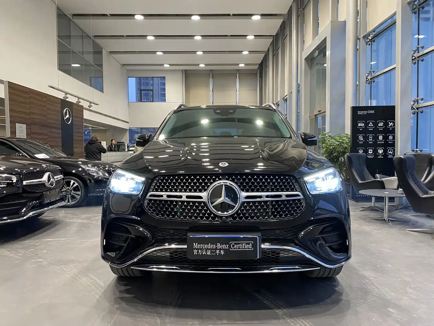 Mercedes-Benz GLE 2024 GLE 450 4MATIC Sport фото 2